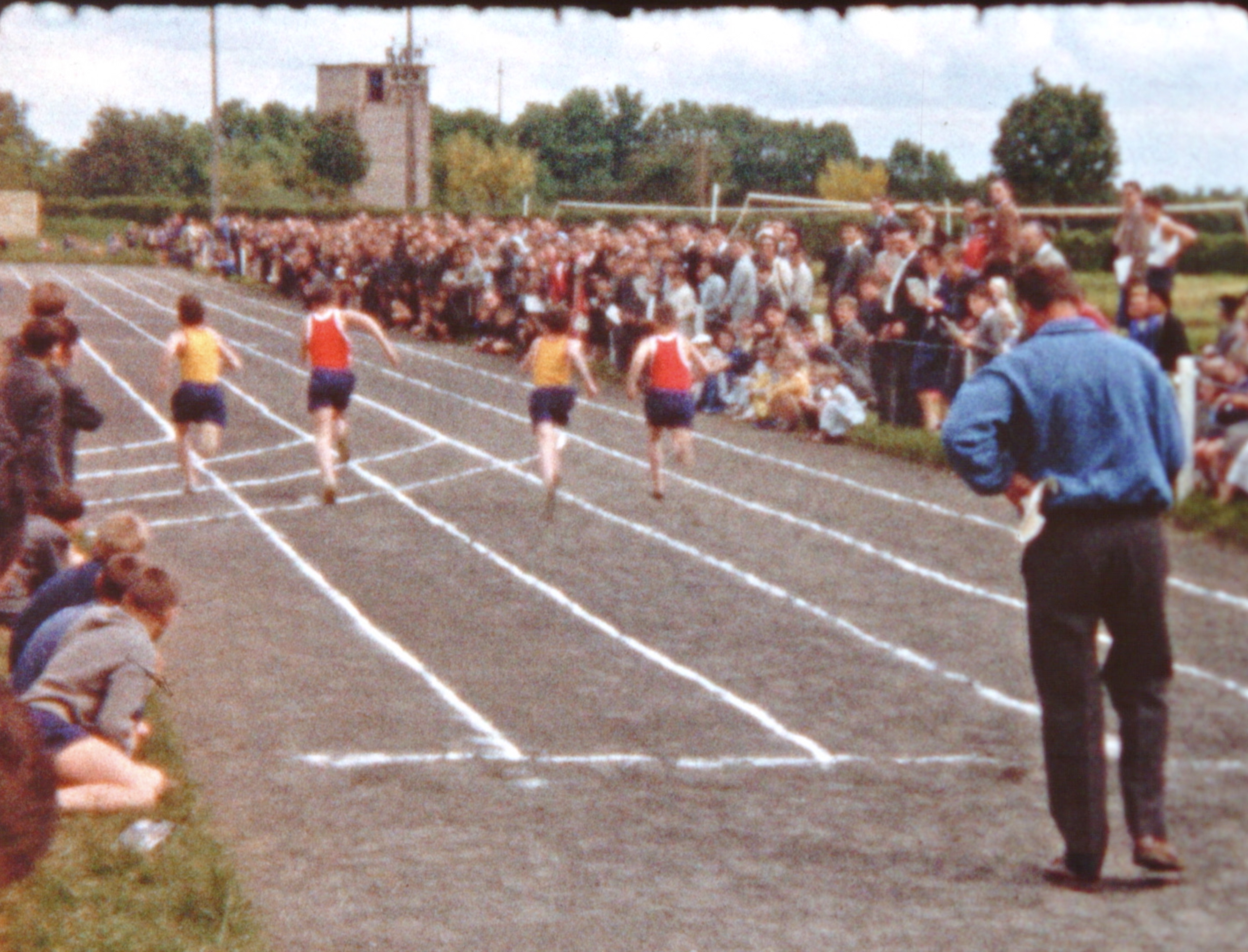 Fanzine de sport - MIRA ateliers pour enfants à Strasbourg sur le cinéma et les archives