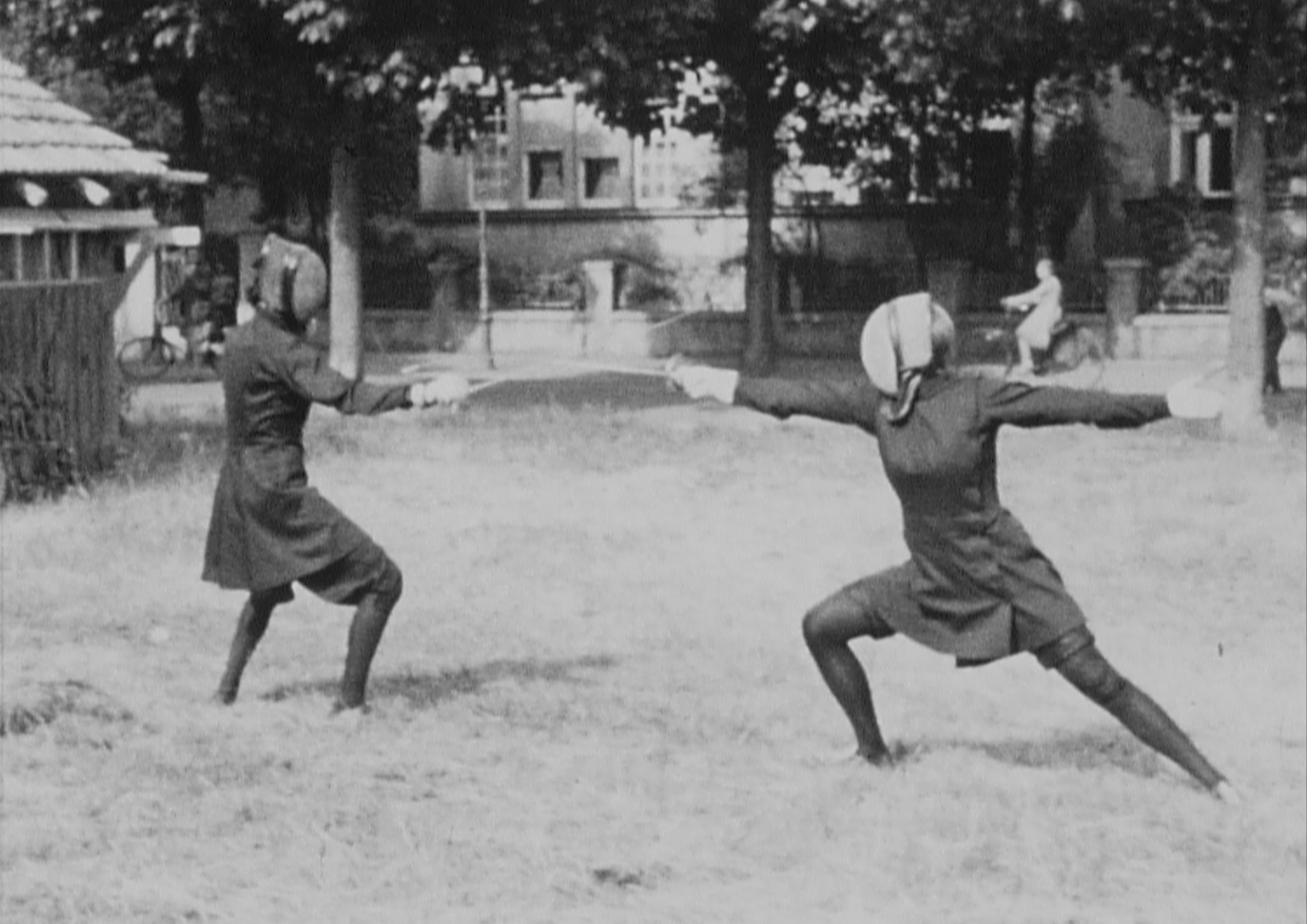 Sur les traces de la médaille perdue... - MIRA ateliers pour enfants à Strasbourg sur le cinéma et les archives