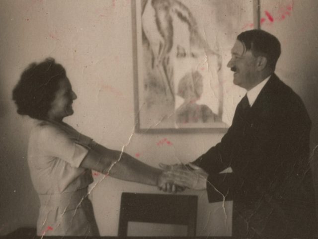 Projection : Leni Riefenstahl, la lumière et les ombres + avant-programme